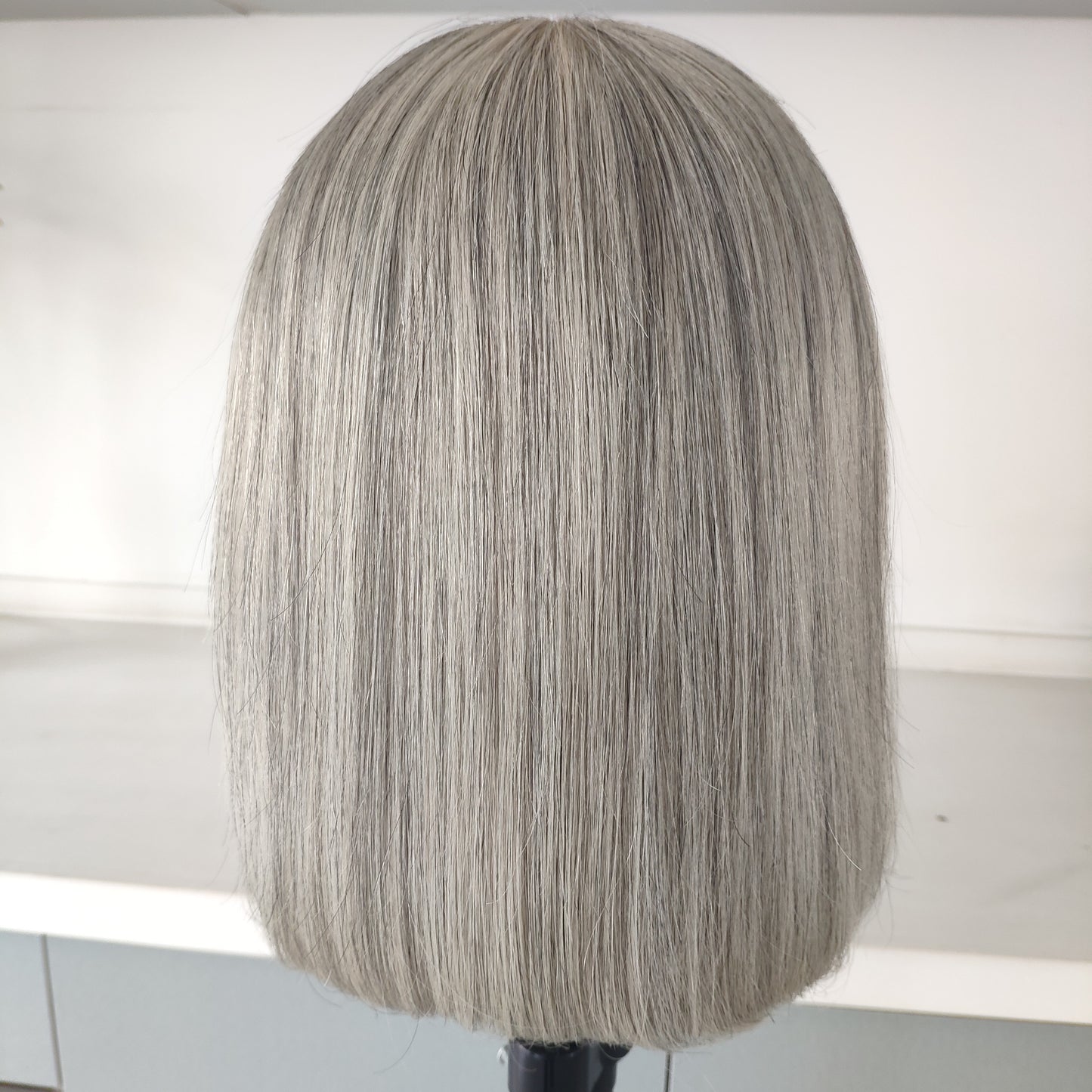 JANET 10 inch Grey virgin Balayage Bob